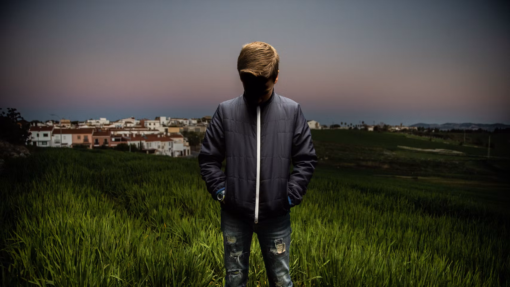 Antonio, niño de diez años de Lebrija, protagonista del reportaje sobre el Impuesto de Sucesiones publicado en 2019